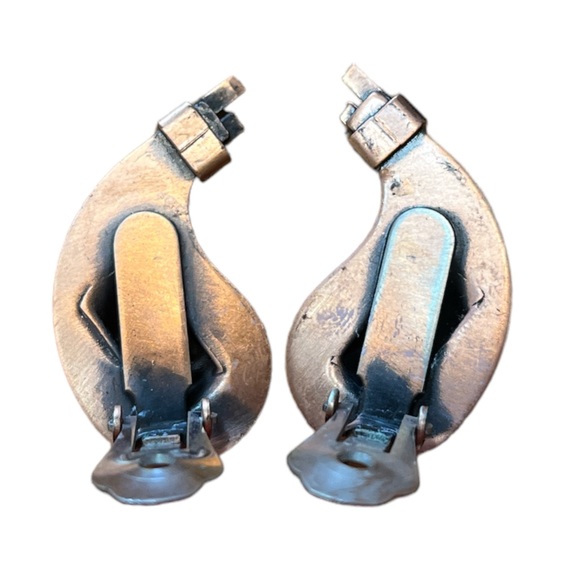 Vintage Renoir Matisse Clip On Earrings - Picture 4 of 4